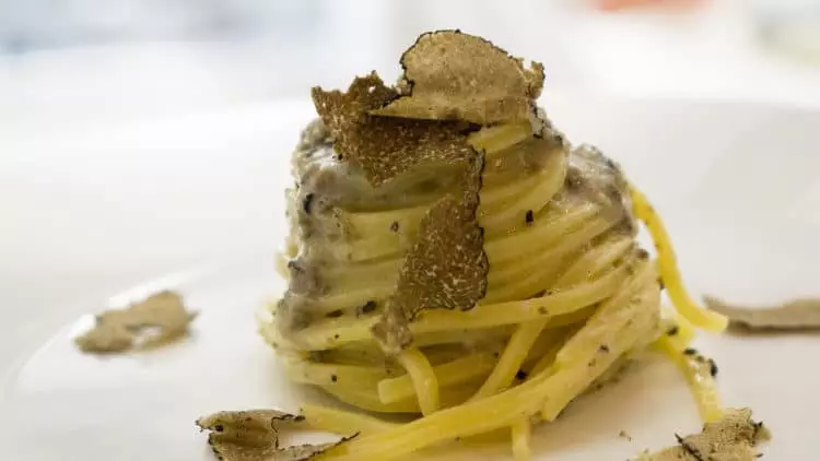 Perugia-Truffle-Pasta-750x422