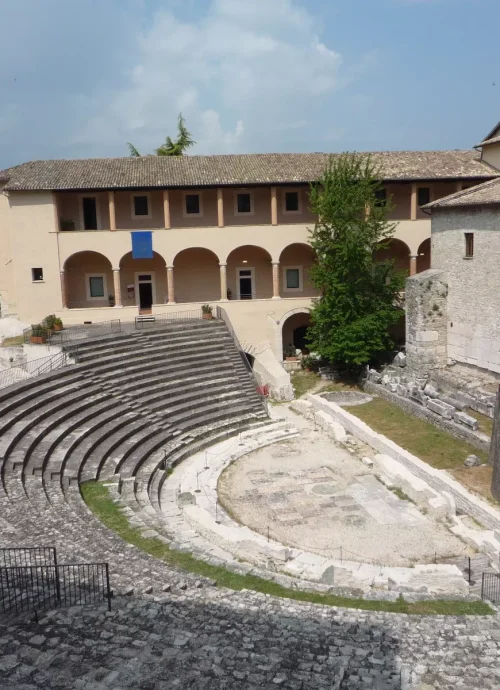 Tour di Spoleto con guida turistica ufficiale